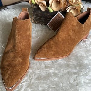 Marc Fisher LTD Mylamir Ankle Boots